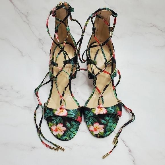 Marc Fisher Lace-Up Stilleto Heels BENETE II- Jungle Print Size Women's 5.5 - Picture 3 of 10